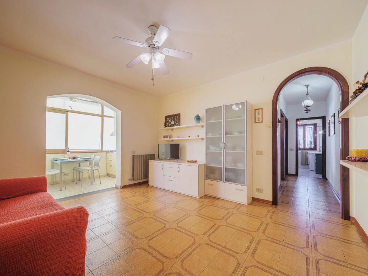 Apartment Dei Fiori By Interhome ليدو دي كامايوري المظهر الخارجي الصورة